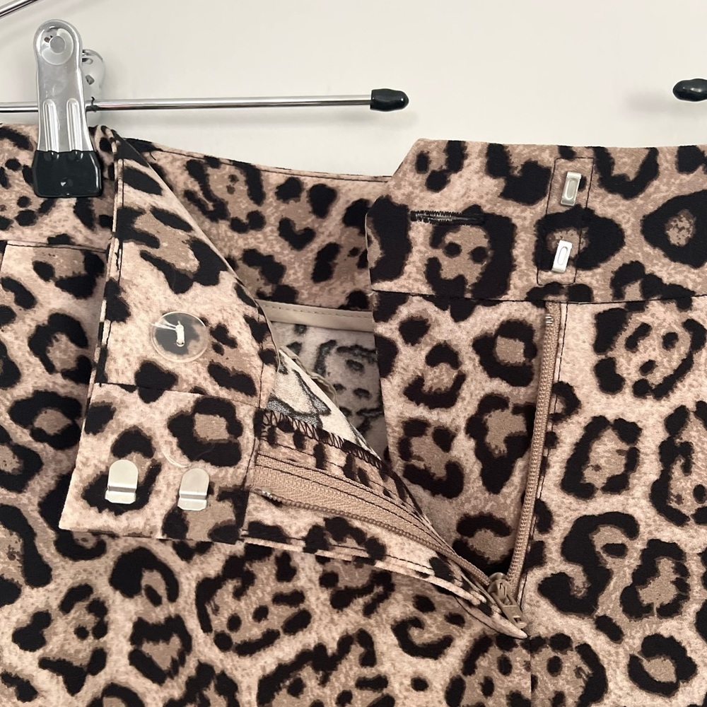 Victoria’s Secret leopard print pants. - Picture 5 of 9